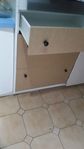 Changed space under oven to draws