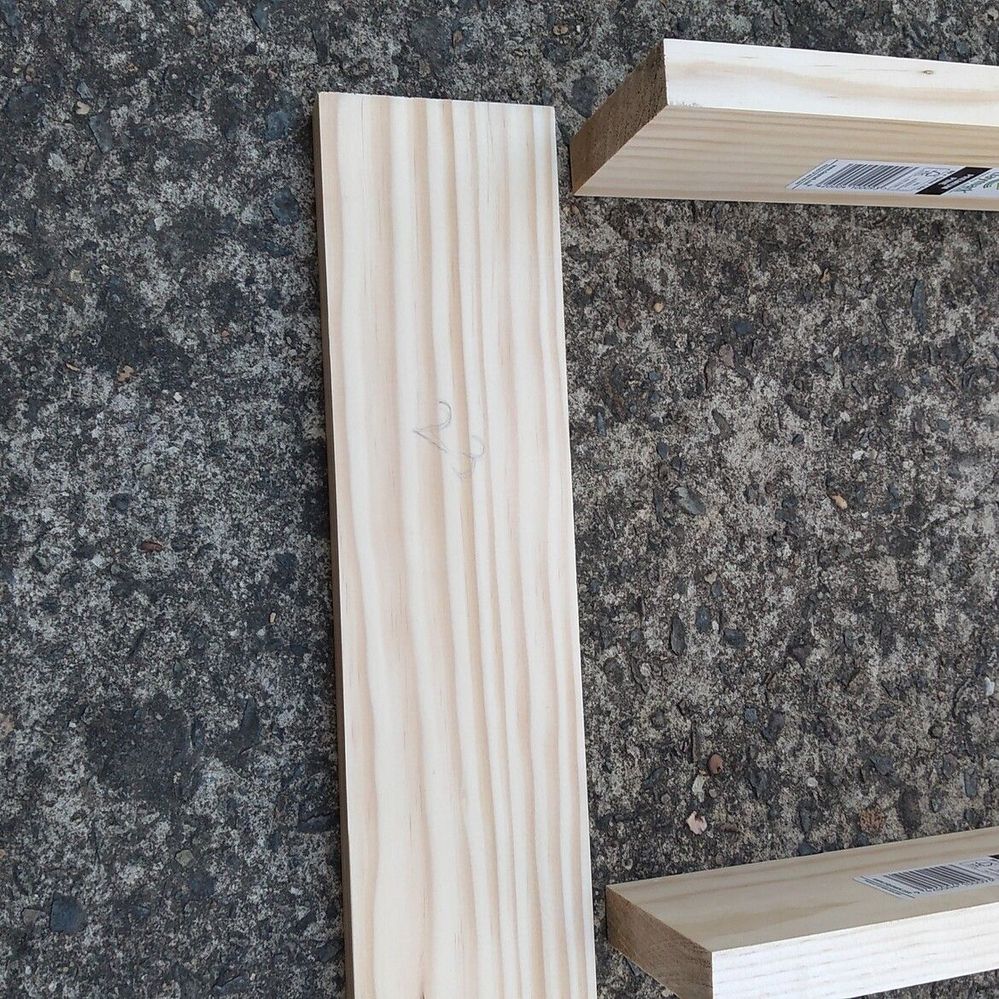 2.2 Setting out shelf heights.jpg