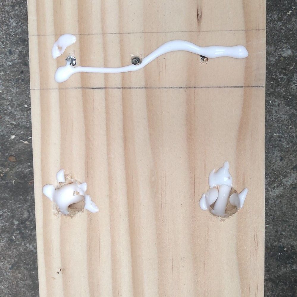 5.1 Applying glue to side panel.jpg