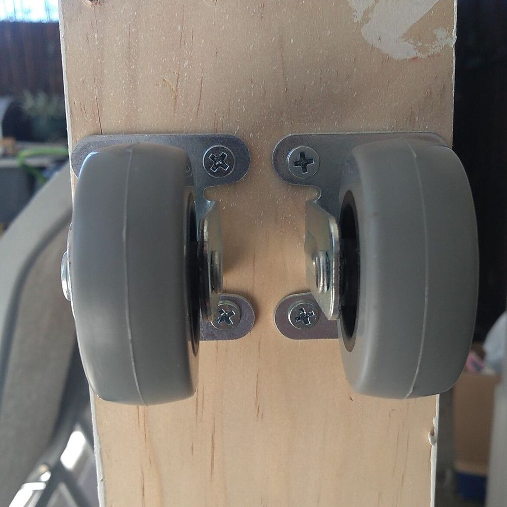 8.2 Casters attached.jpg