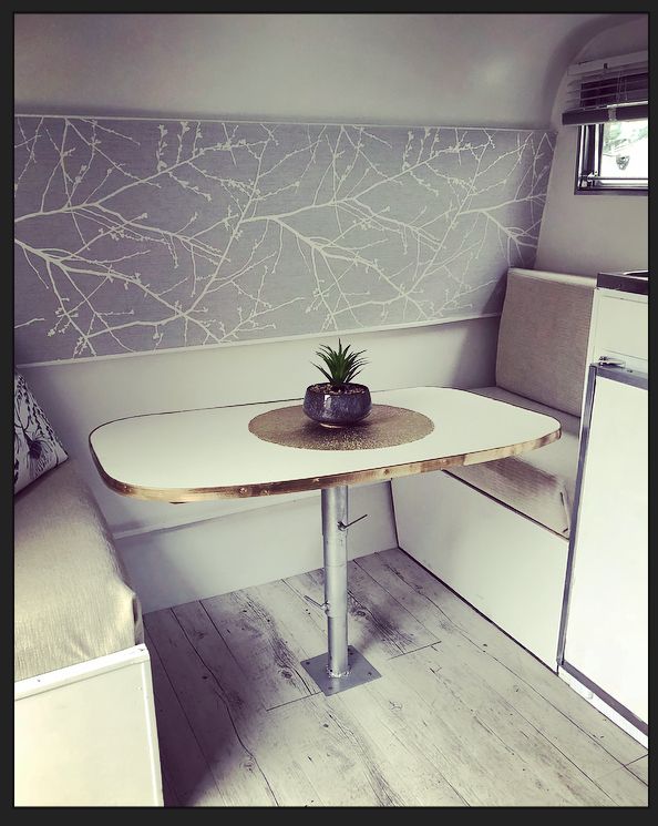 Does anyone still use wallpaper? Bunnings community