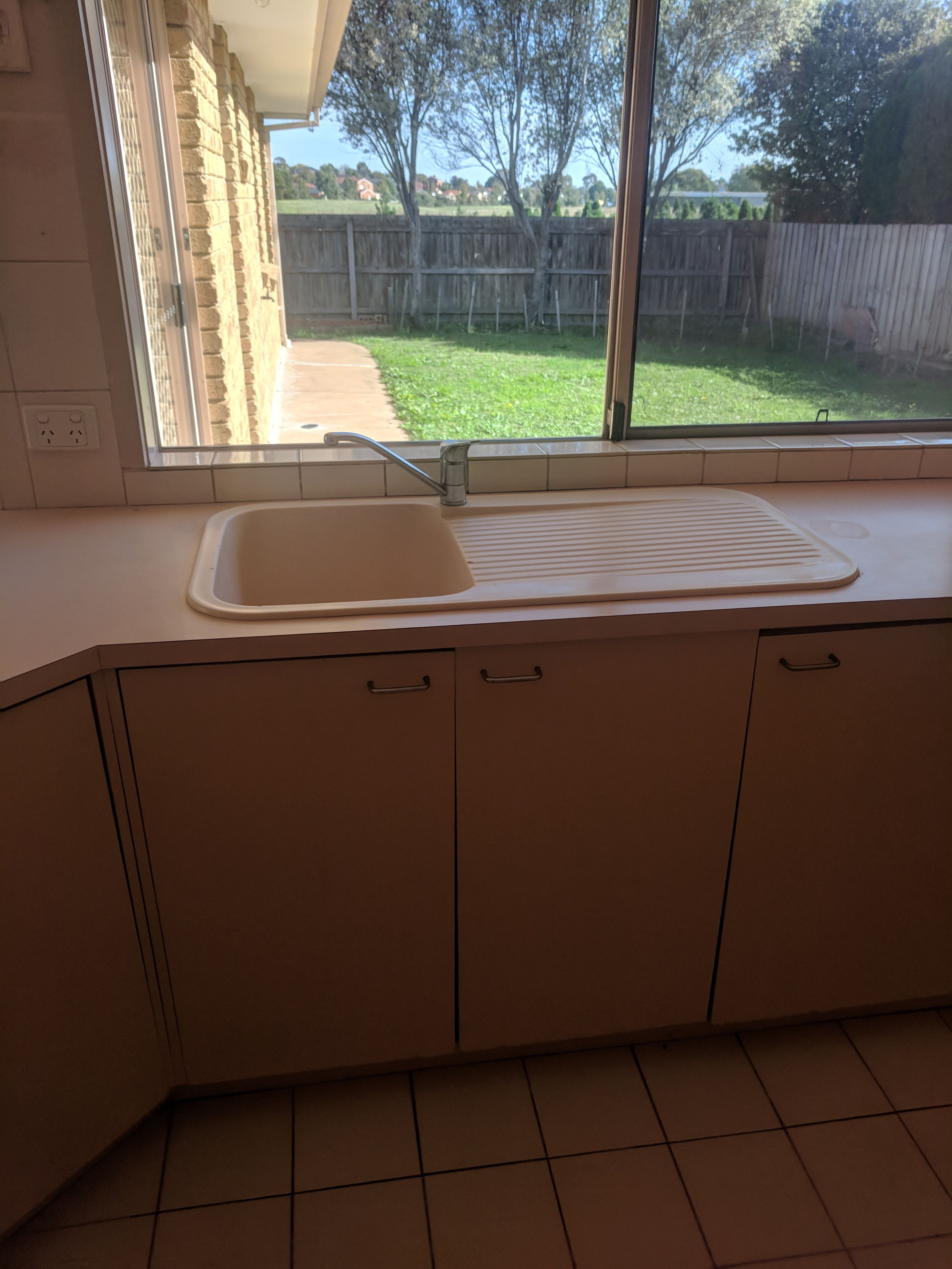 New bench tops or laminate paint? Bunnings community