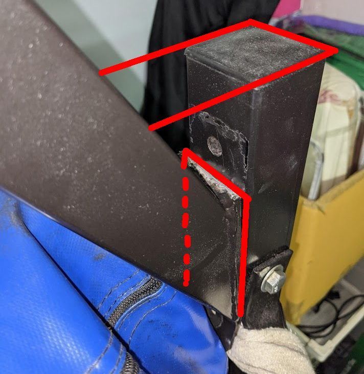 Boxing stand broken attach.jpg
