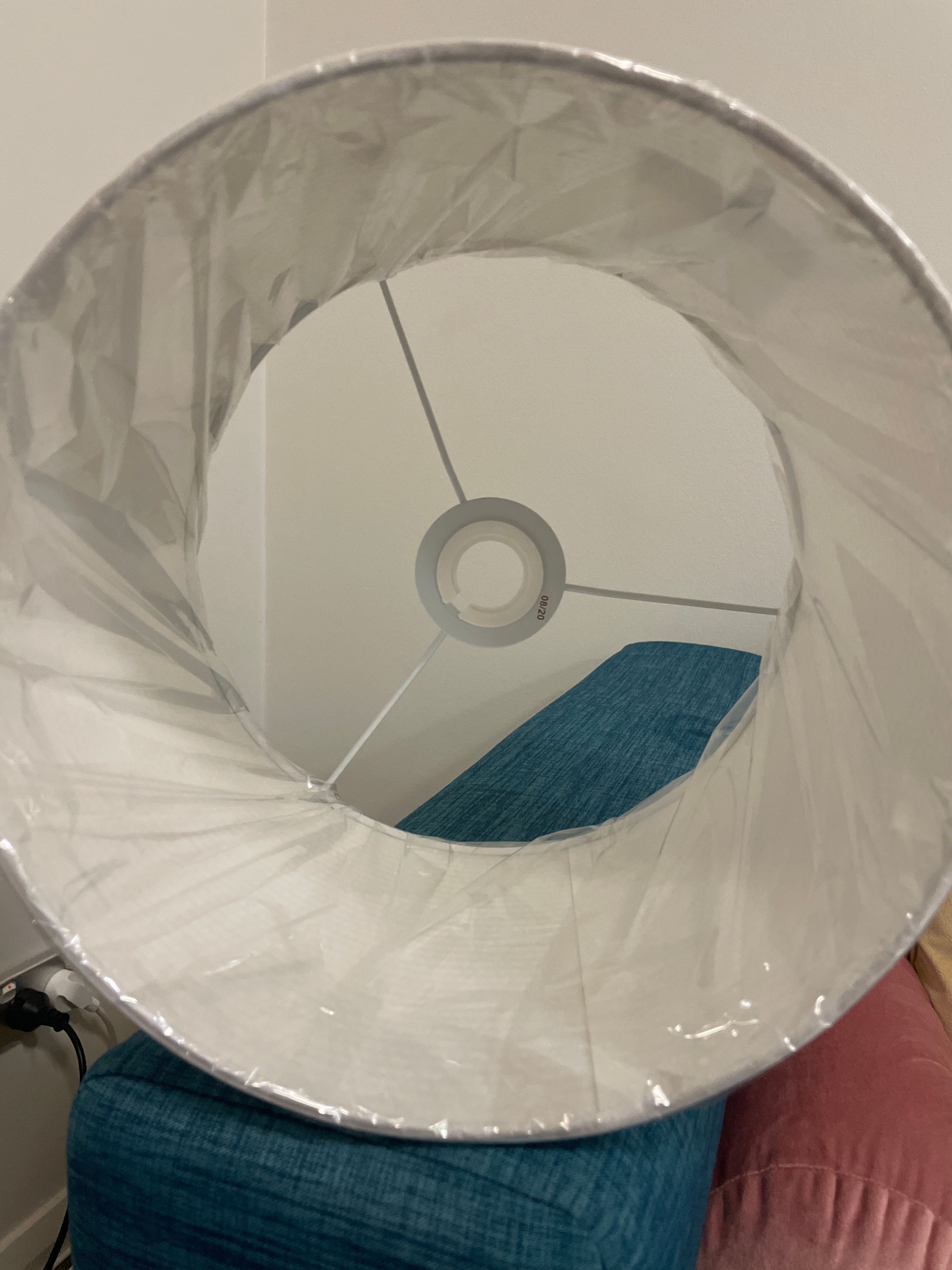 Solved How to i fix the lamp shade to the stand... Bunnings