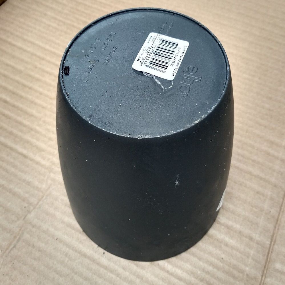 3.3 Pot turned upside down to release.jpg