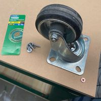 5.1 Attach wheels to bench base.JPG