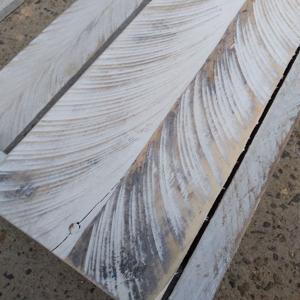 4.2 Distressed paint finish..jpg