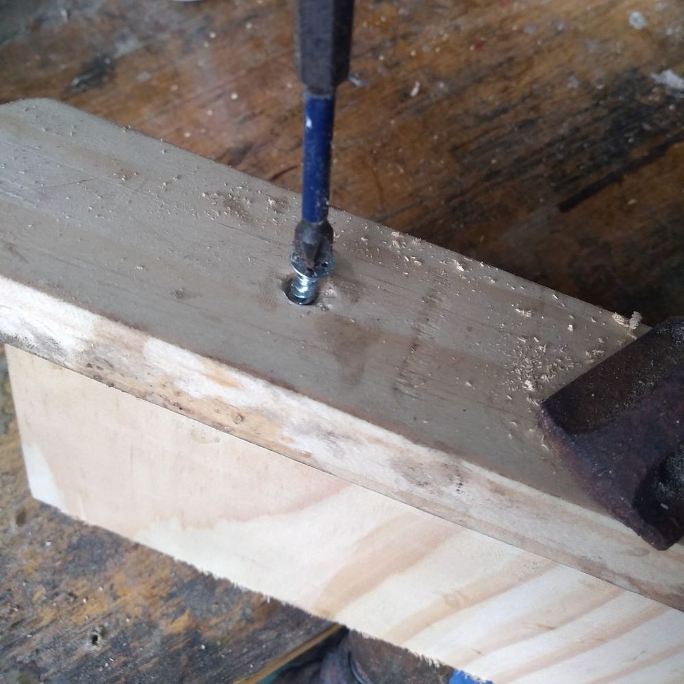 3.5 Joining hanger and divider.jpeg