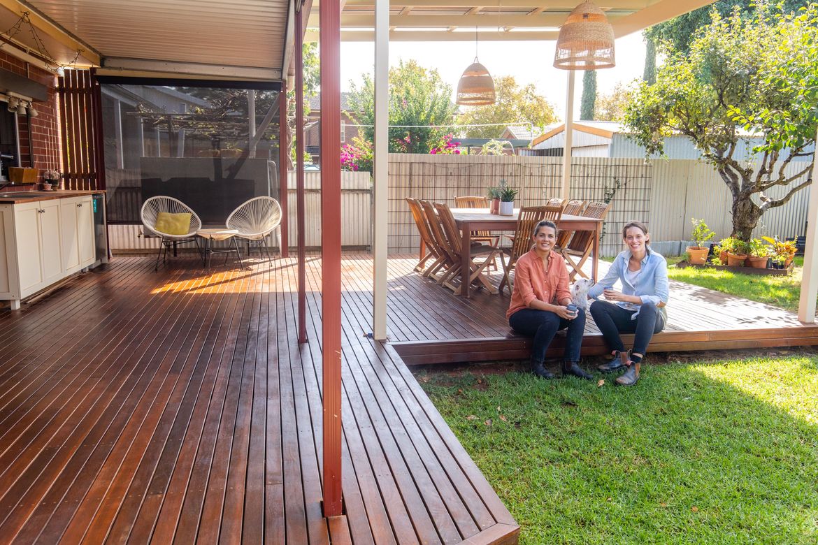 DIYgals built a deck and pergola for entertaining.