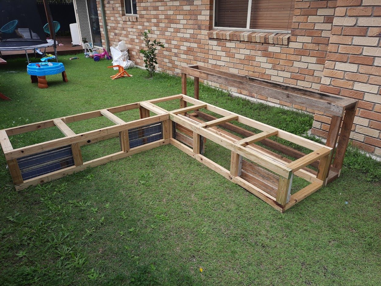 Gabion wall bench seat build project Bunnings community