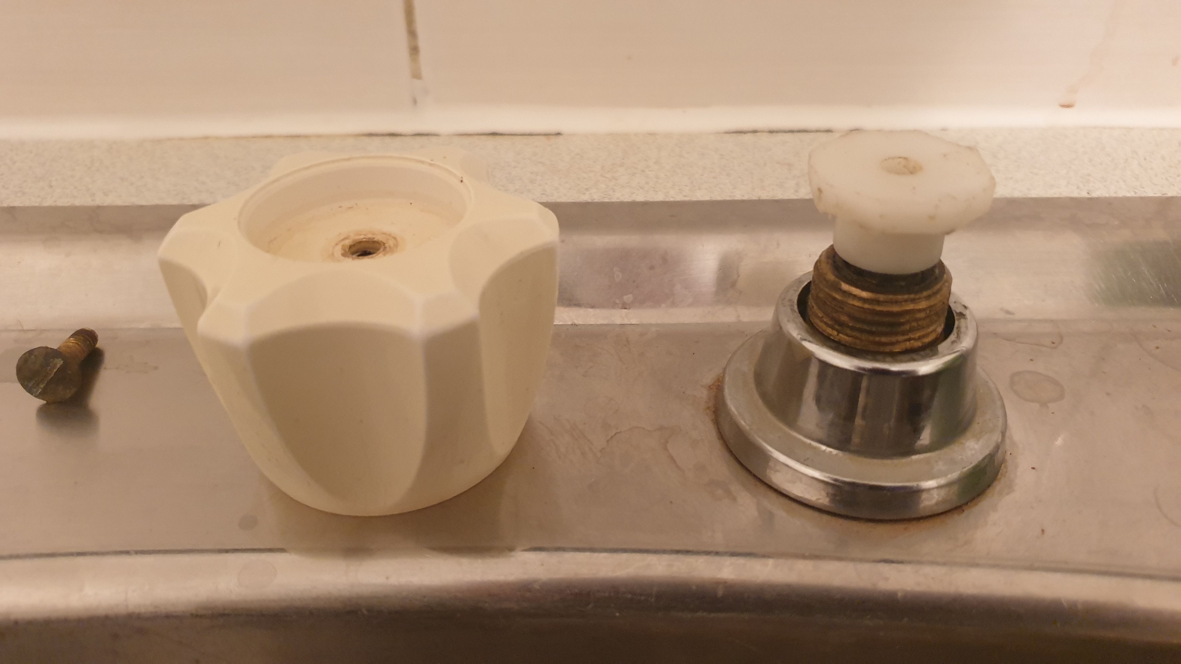 Can't figure out tap replacement Bunnings community