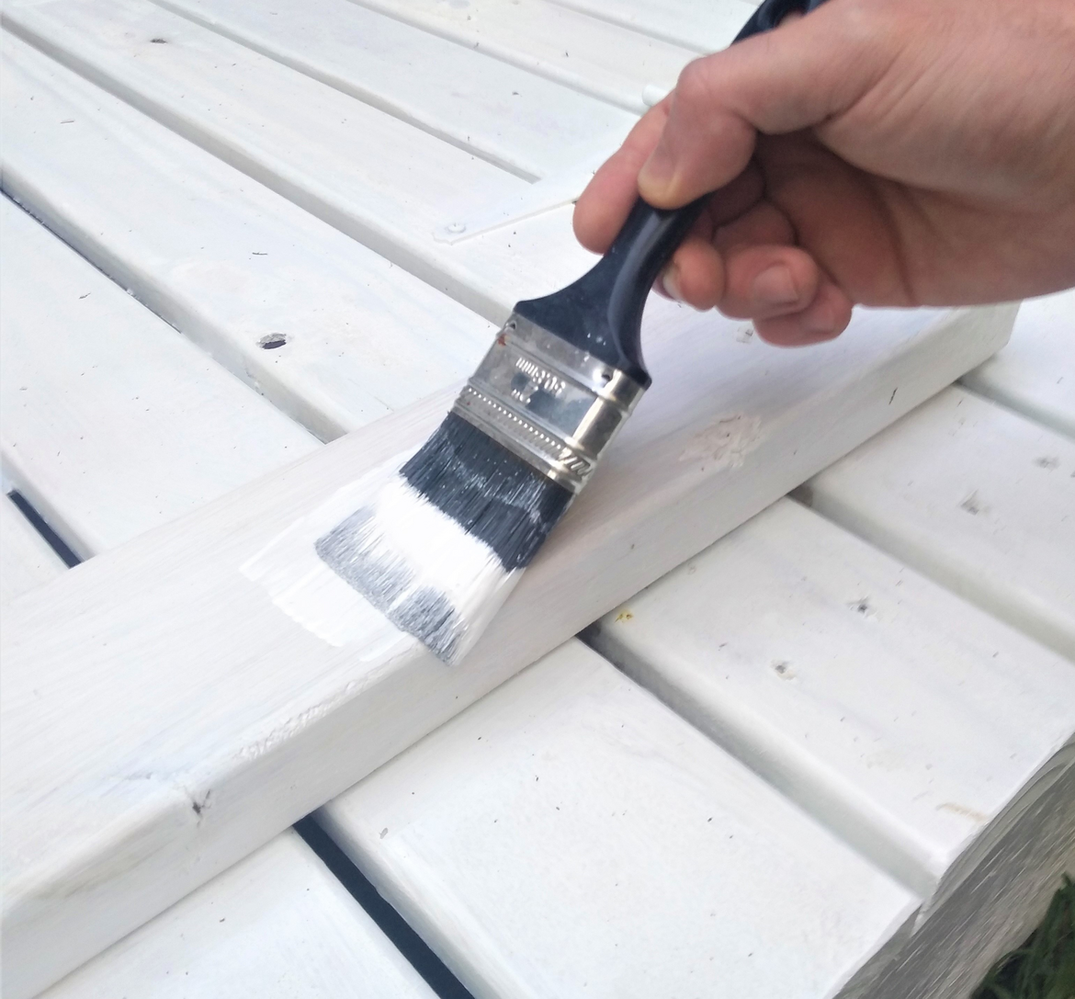 5.1 Painting the sandpit.png