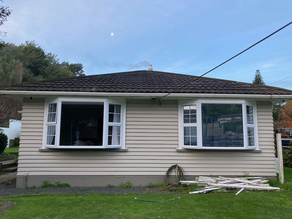 One with, one without