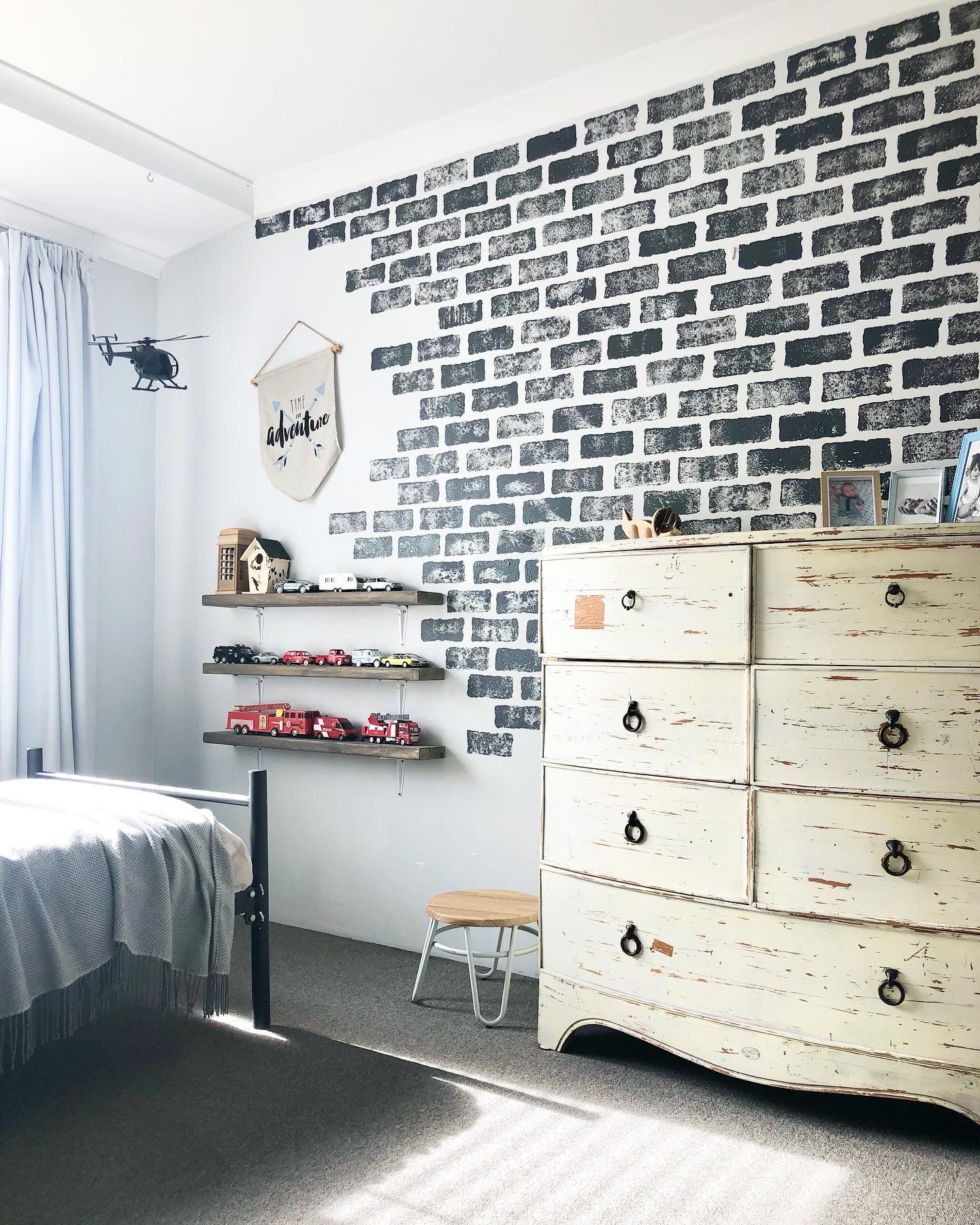 Brick feature wall using paint Bunnings community