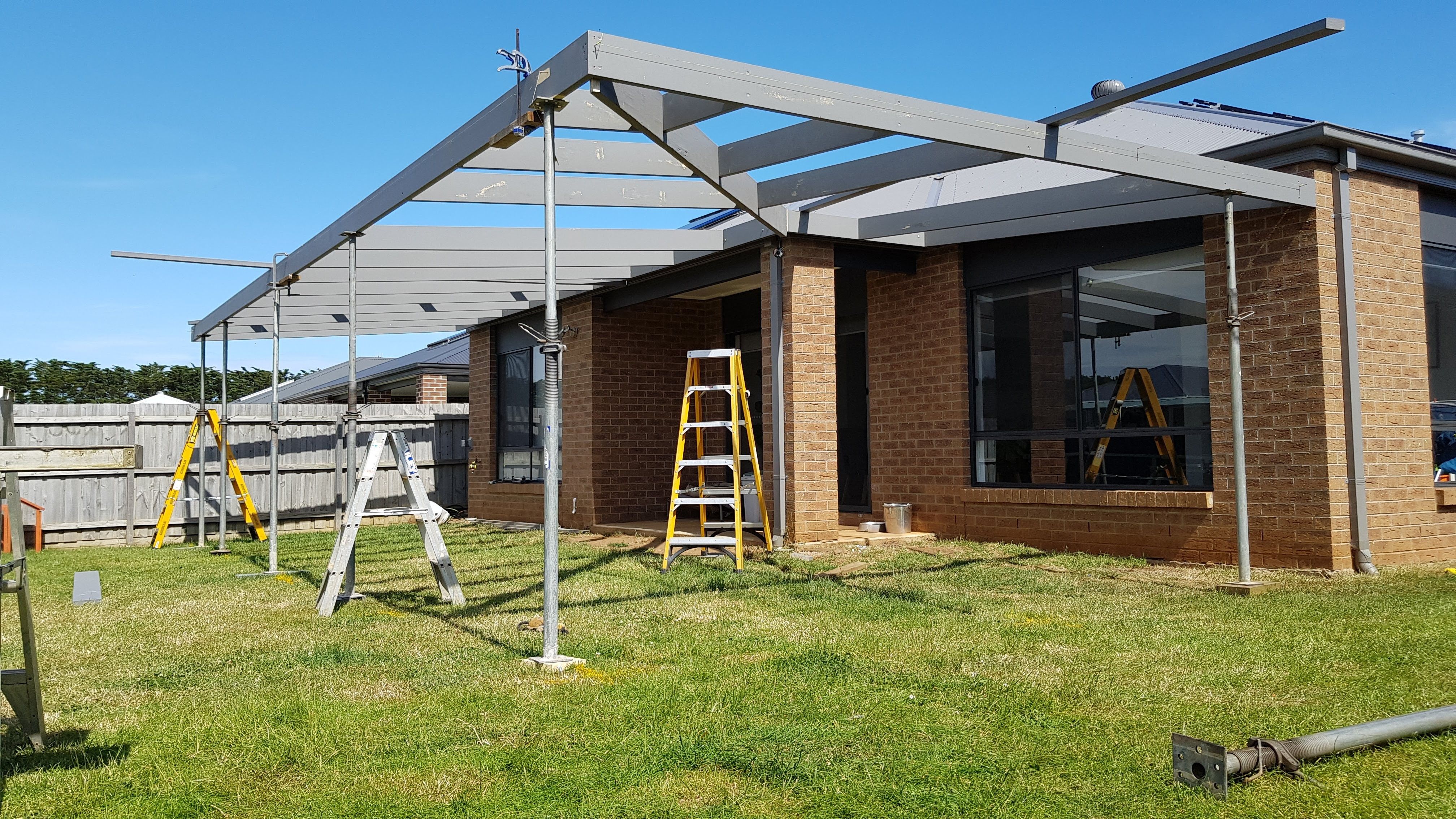 Verandah and deck build on new house Bunnings community