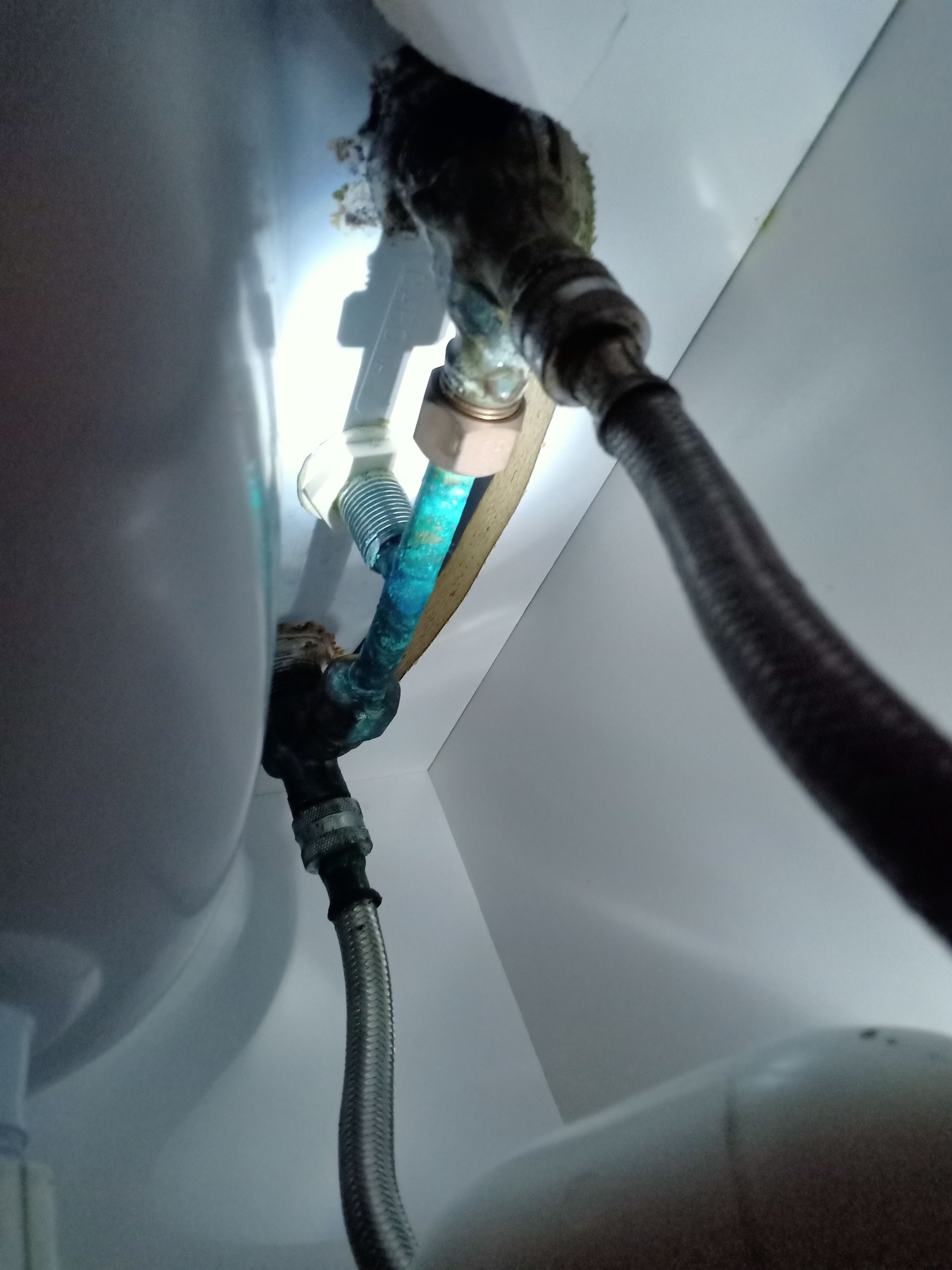 How do I fix a tap leak under the sink? Bunnings community