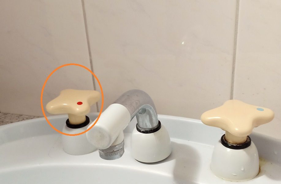 How do I fix a tap leak under the sink? Bunnings community