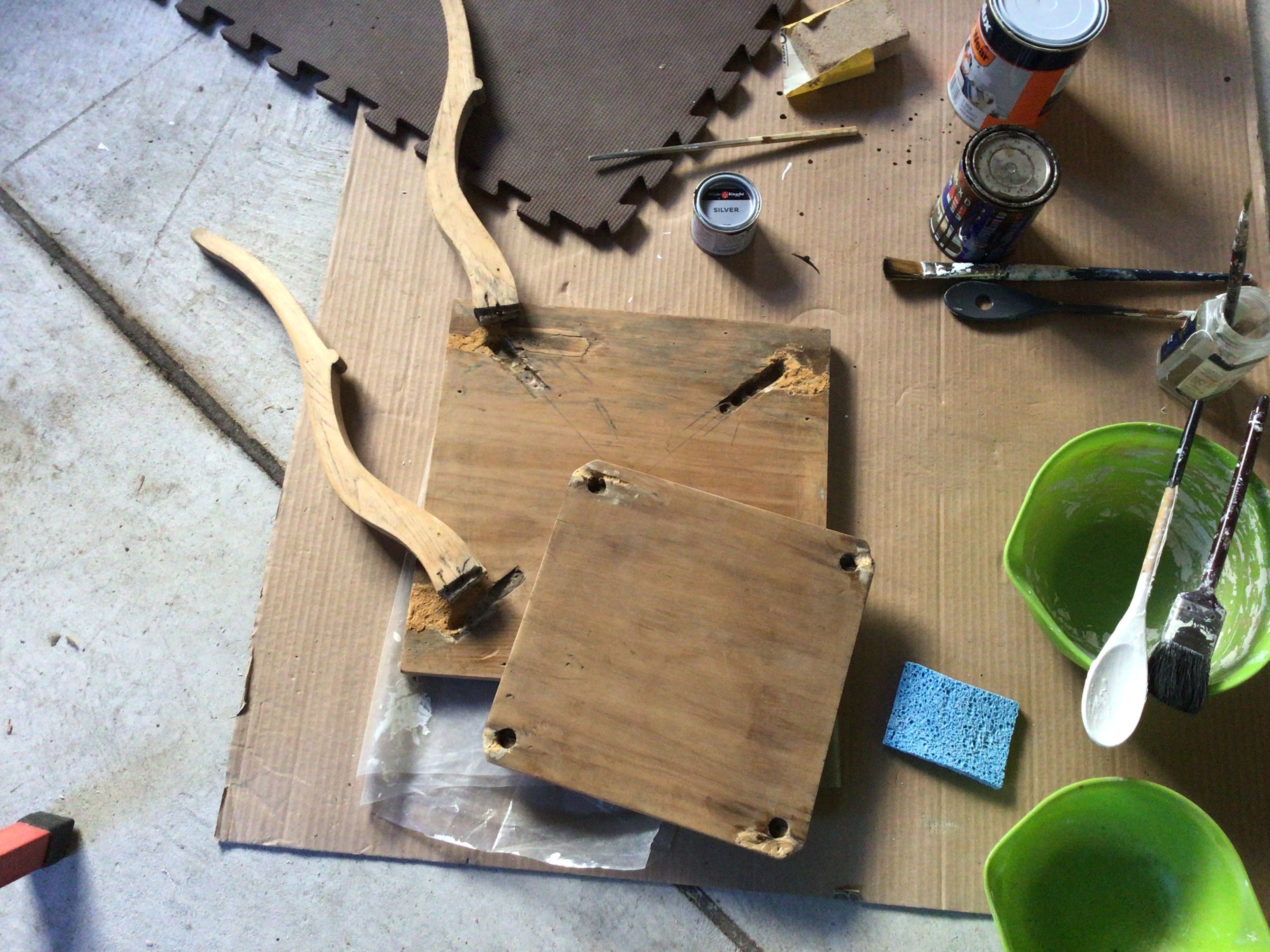 Solved How to clamp table legs while gluing? Bunnings community