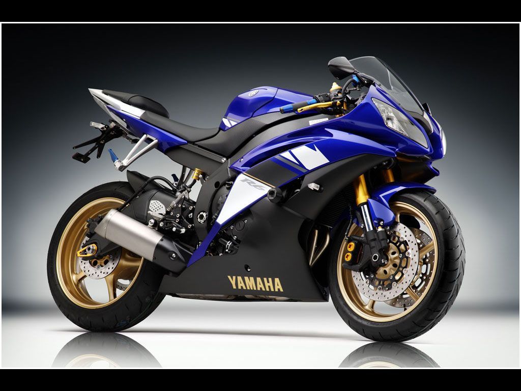 yamaha_r6_2008_blue_side_view_wallpaper_-_1024x768.jpg
