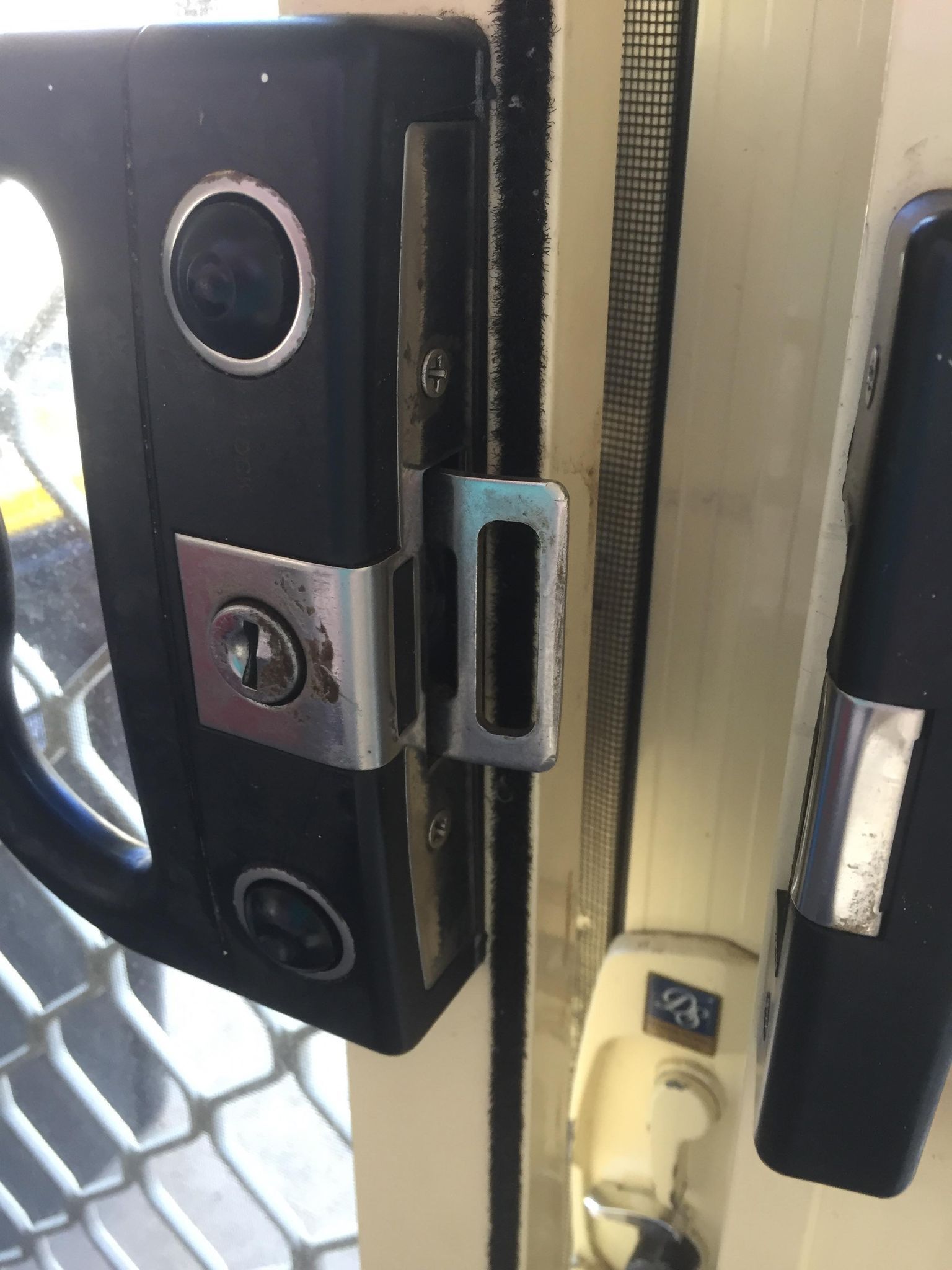 How to fix sliding door lock? Bunnings community