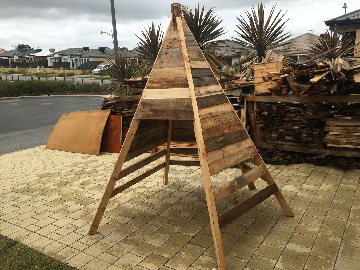 ICustom built Teepee's