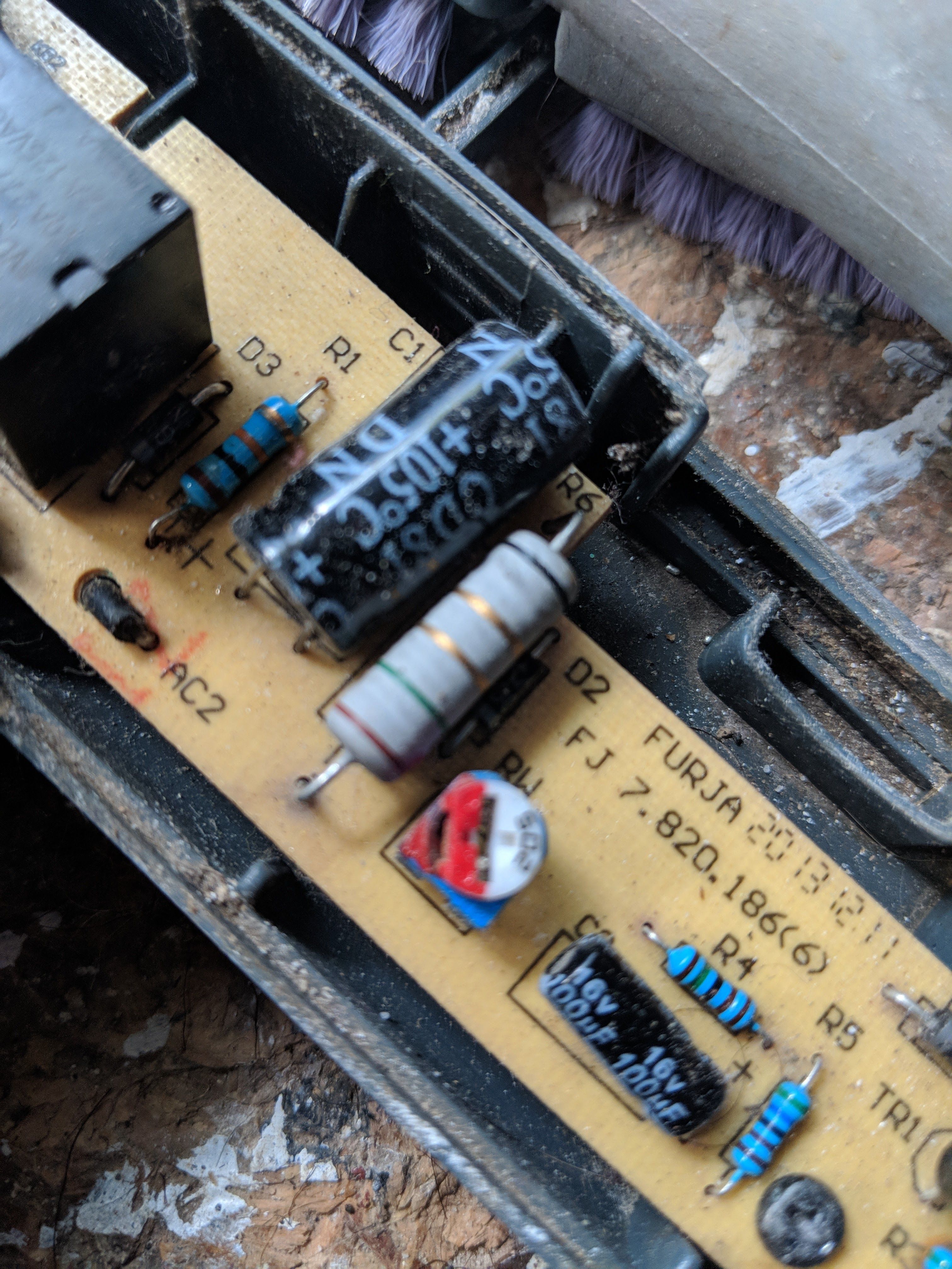 DIY repair on a vacuum cleaner circuit b... Bunnings community