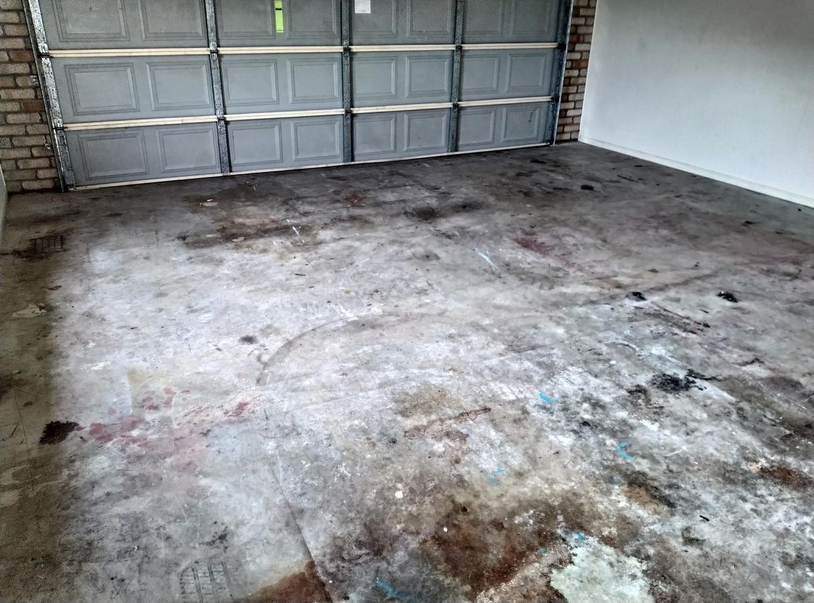 GarageFloor.jpeg
