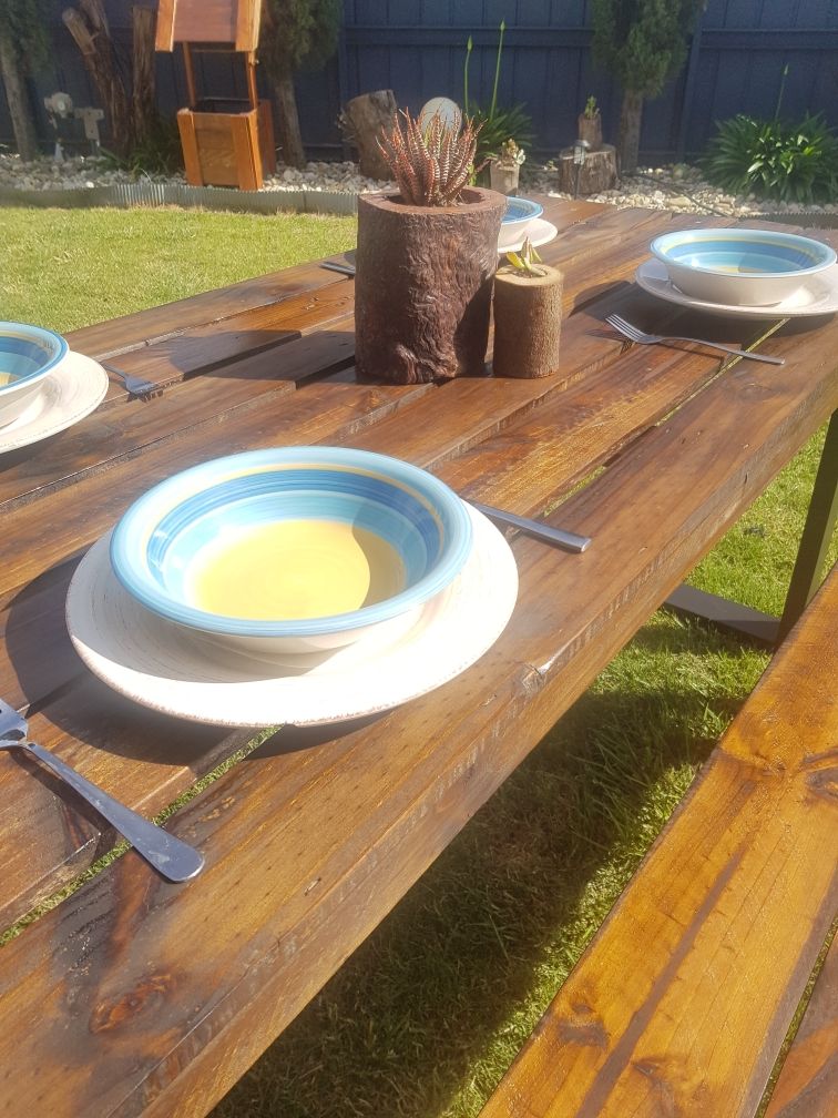 Recycled pallet table and bench seats Bunnings community
