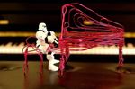 Some other thihgs that can be made with wire. Not many know, Storm Troppers are clasic pianists. This is a bit like Dave Brubeck, can't read music.