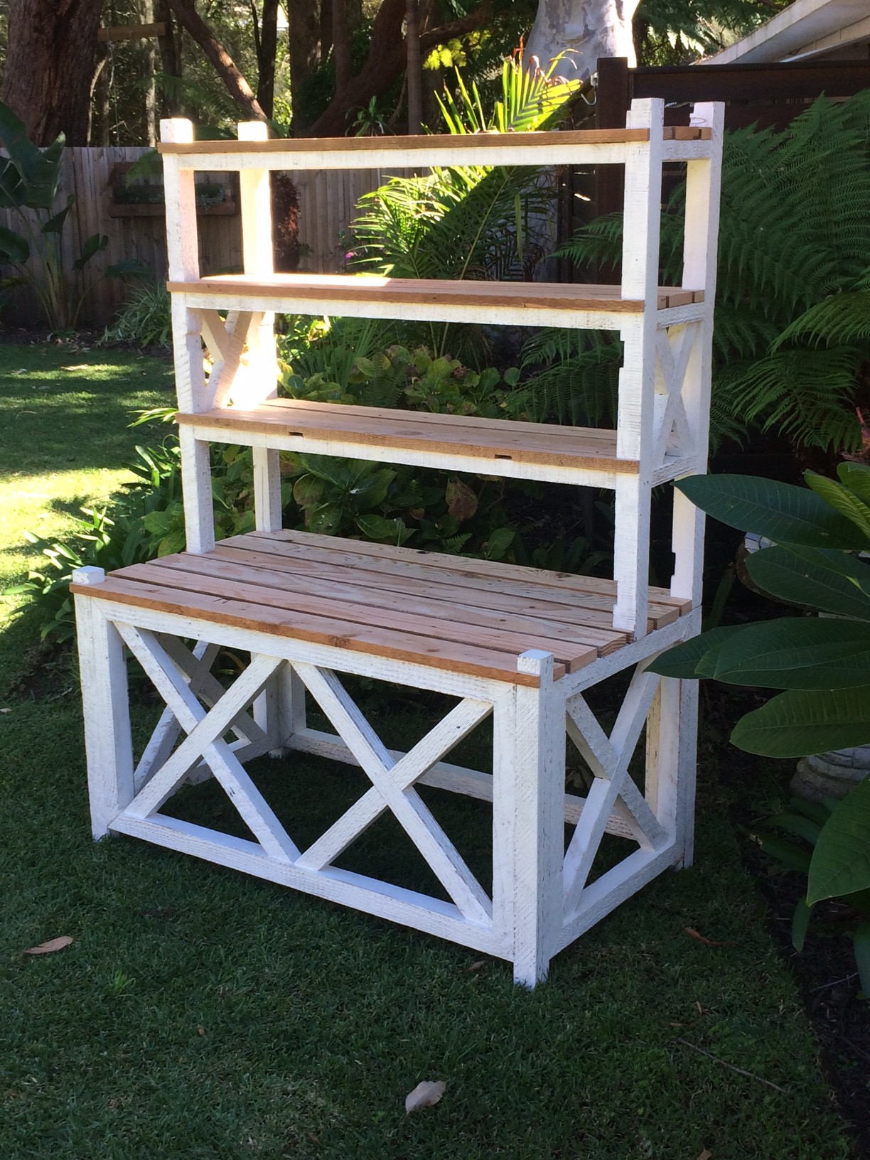 Hamptons planter stand Bunnings community