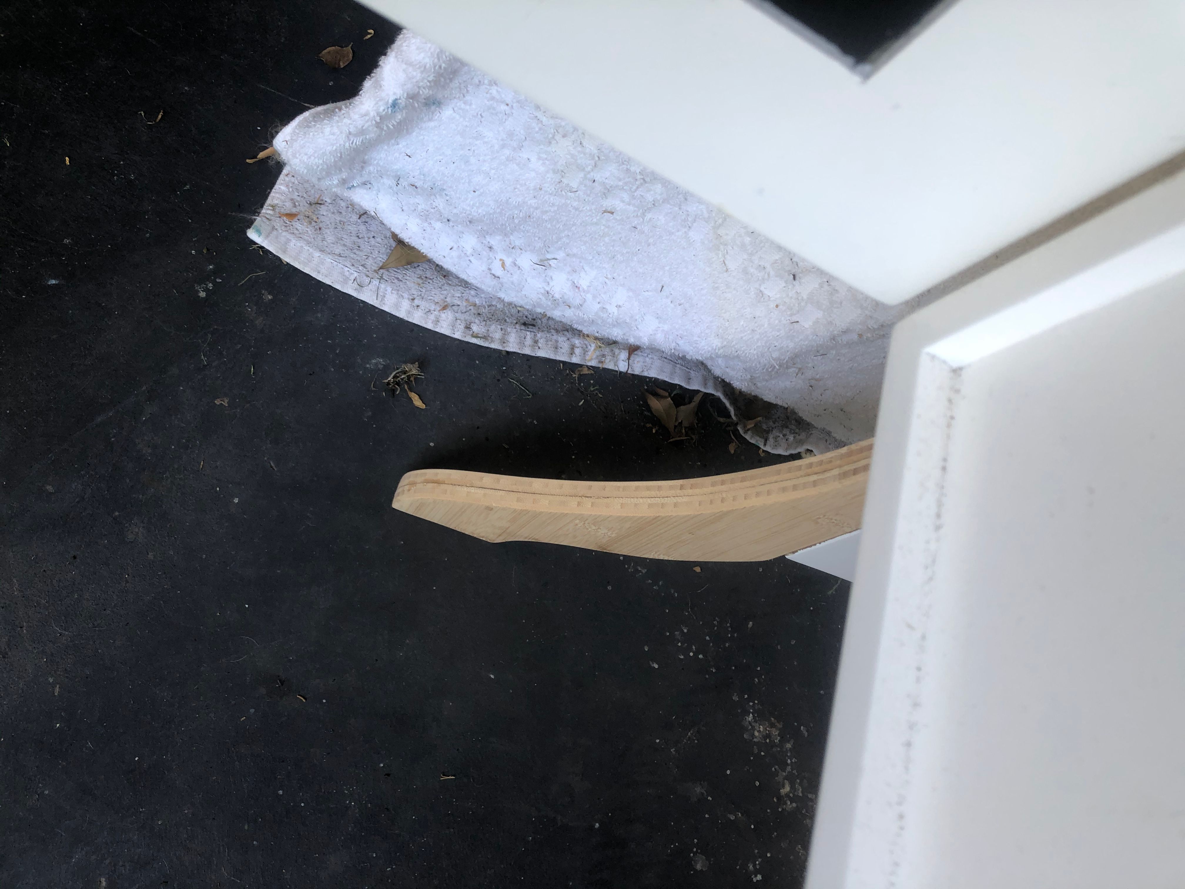 What paint to use on bedroom mirror? Bunnings community