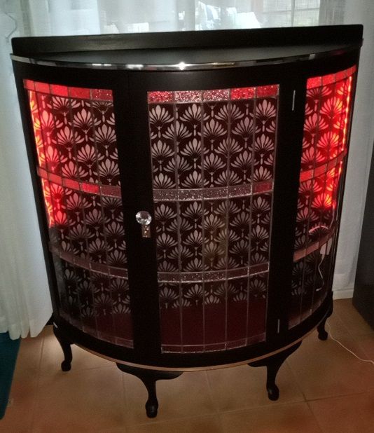 Upcycled antique display Bunnings community