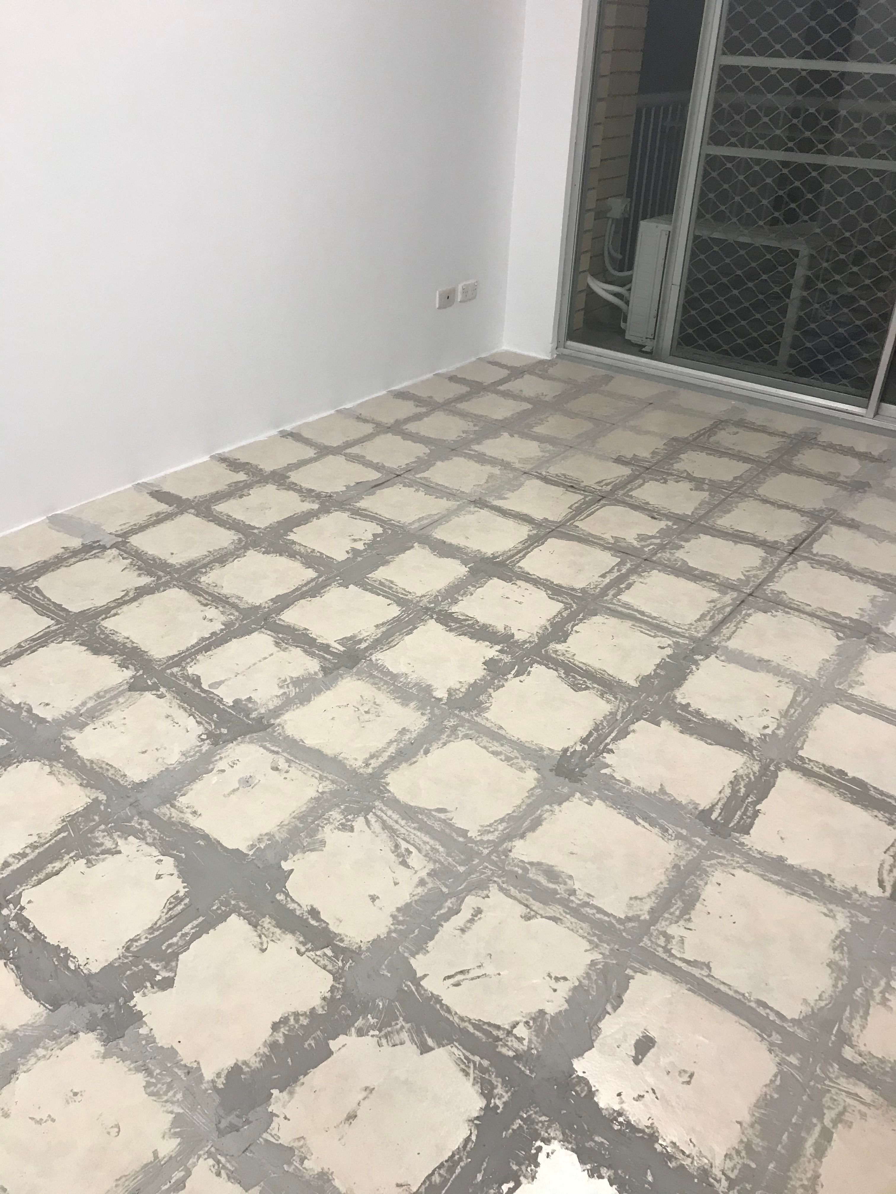 Apartment makeover using paint and vinyl... Bunnings community