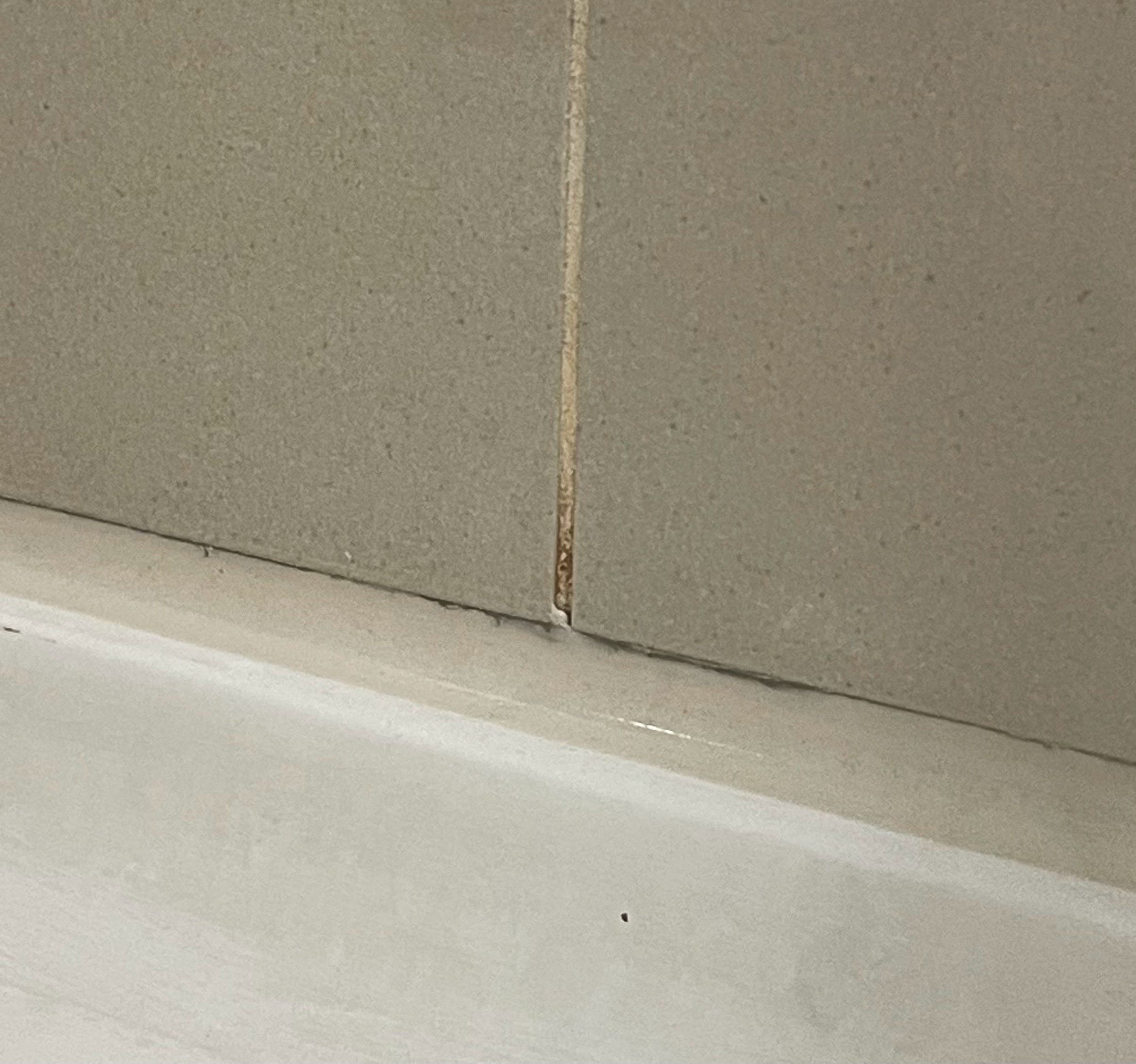 How to fix this caulking Bunnings community
