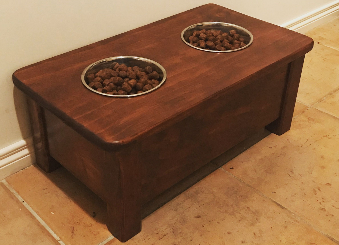 Twin dog bowl food and water station Bunnings community