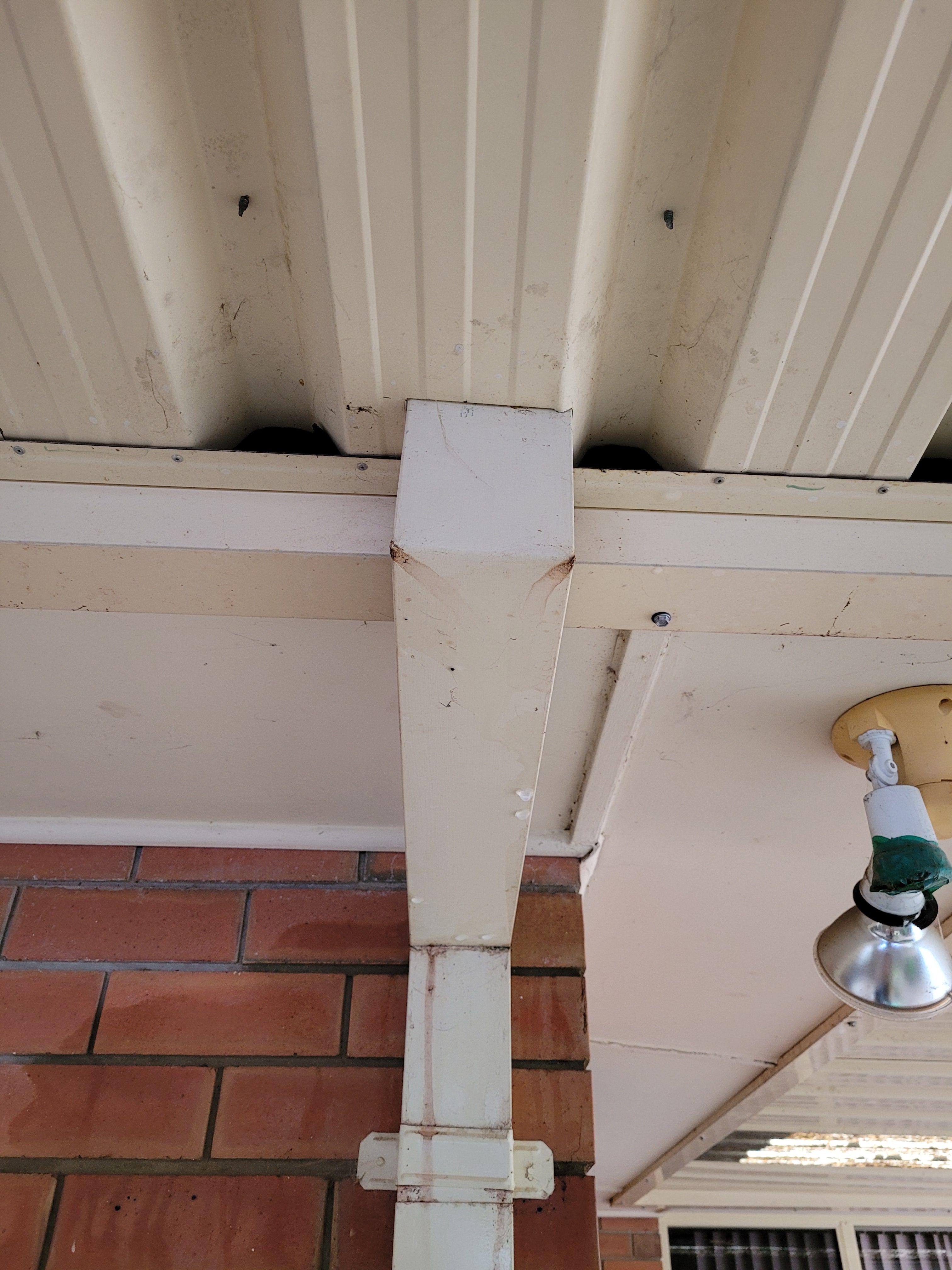 How to replace a leaking downpipe? Bunnings community
