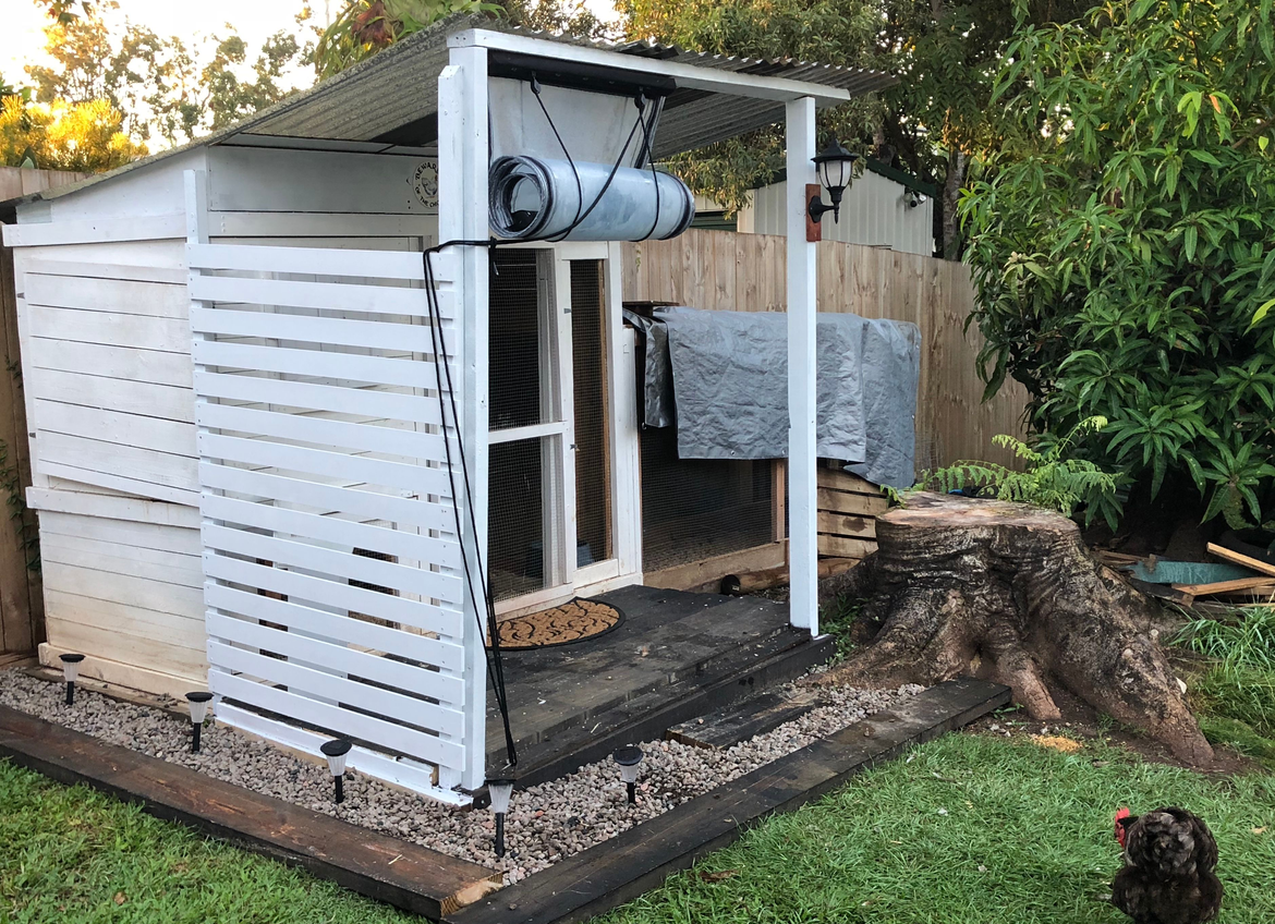 Caron chicken coop.png
