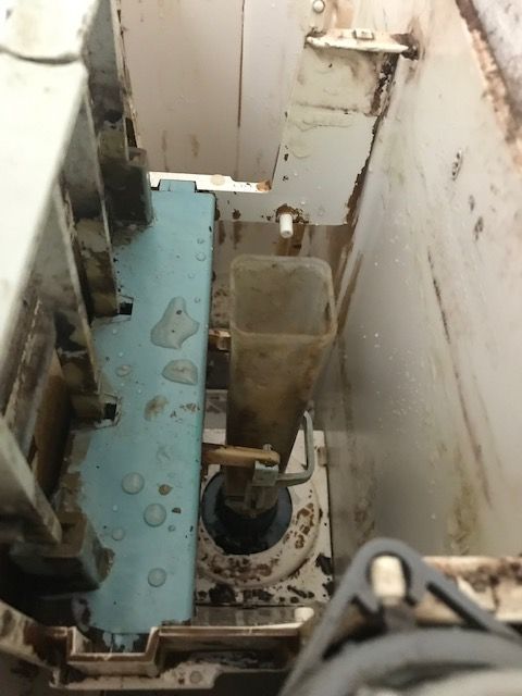 Help!! How do I remove the flushing mechanism