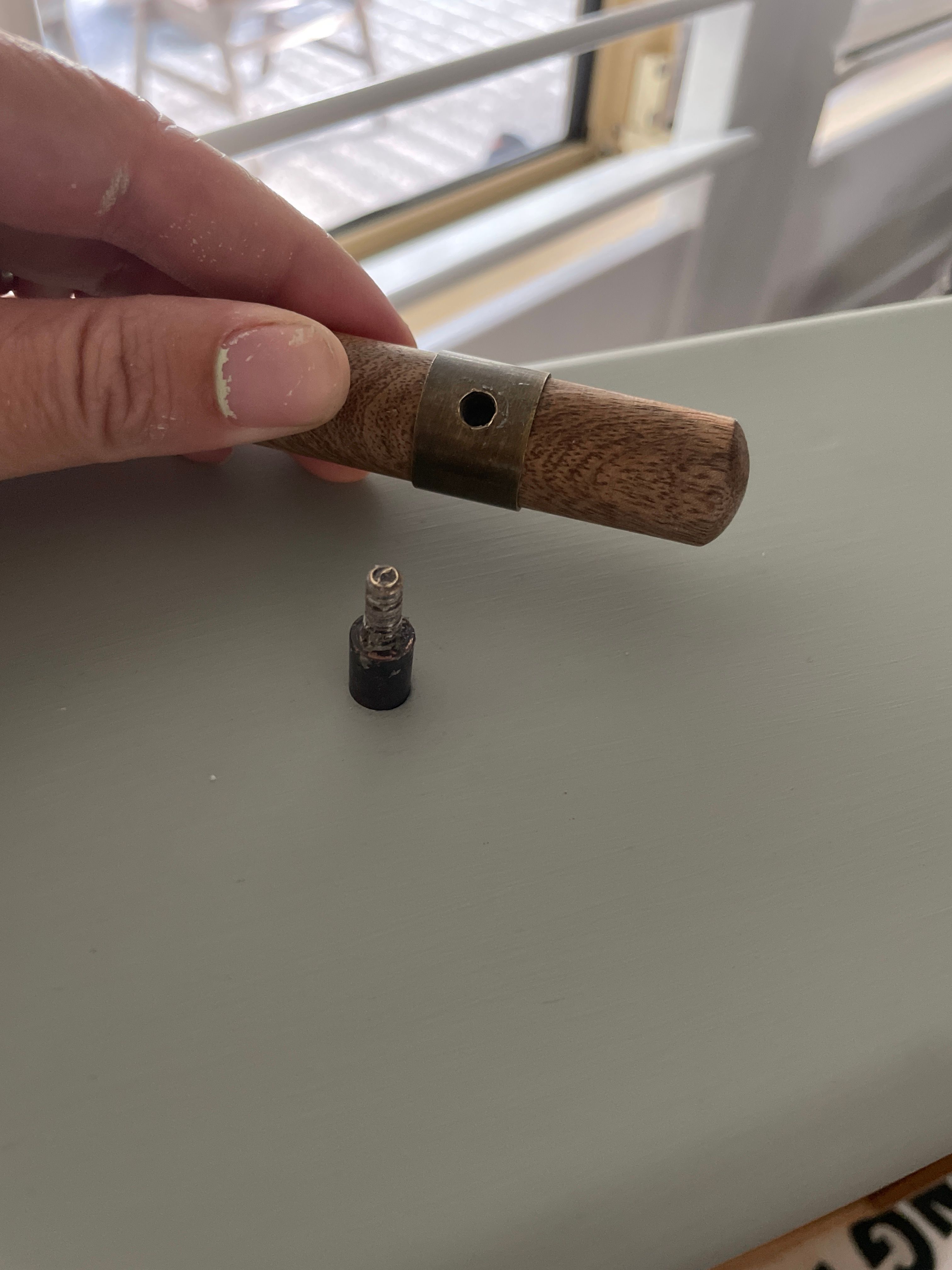 How to fix a drawer handle that keeps sp... Bunnings community