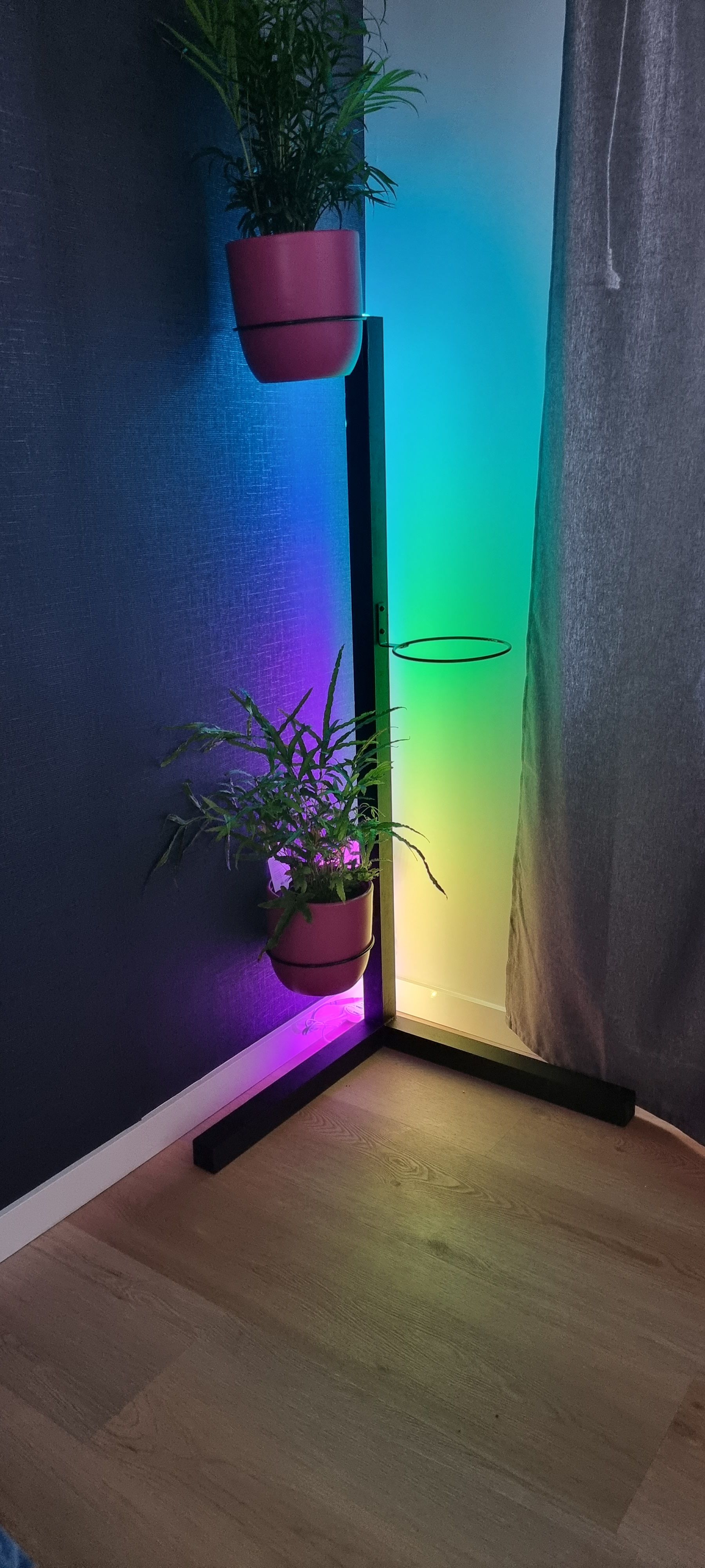 Corner LED planter lamp Bunnings community