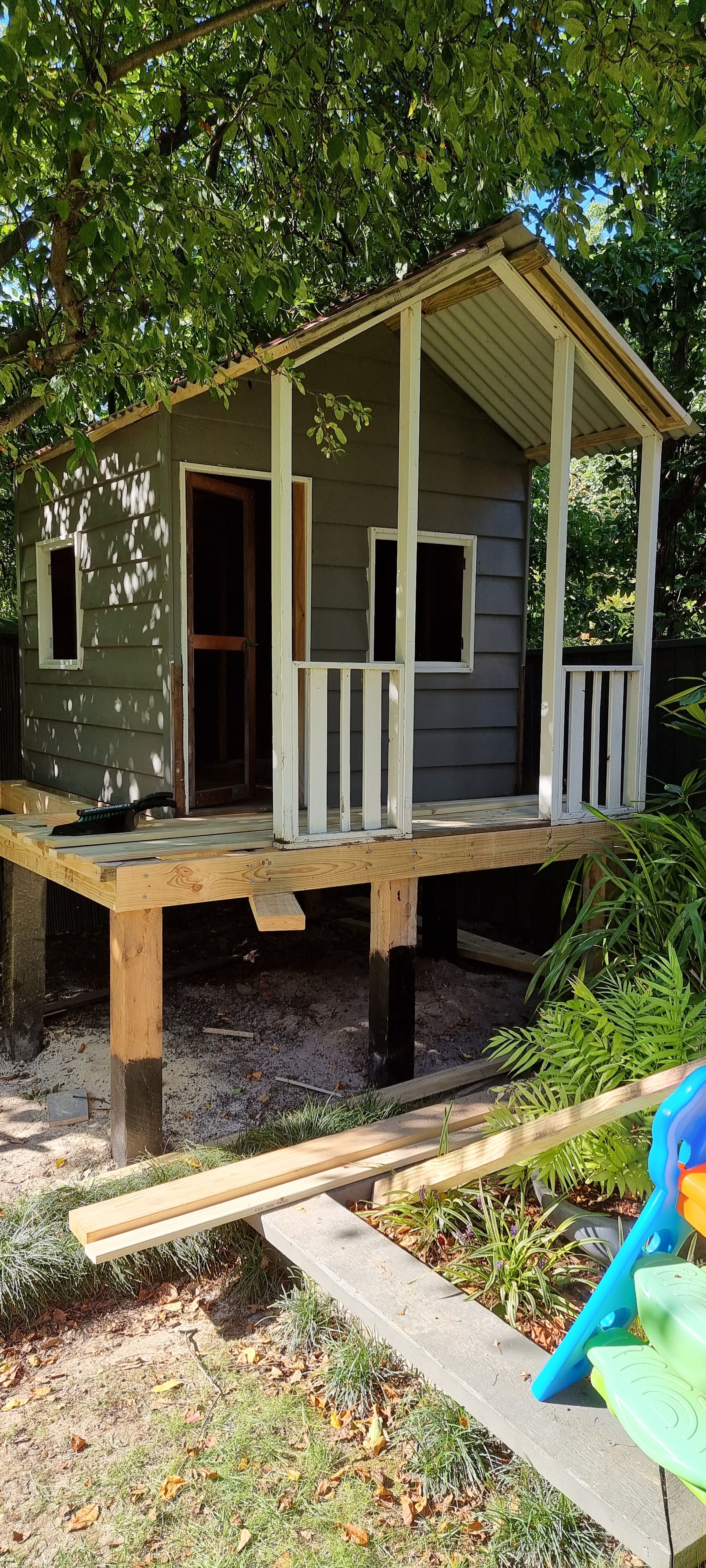 How to raise a cubby house off the groun... Page 4 Bunnings