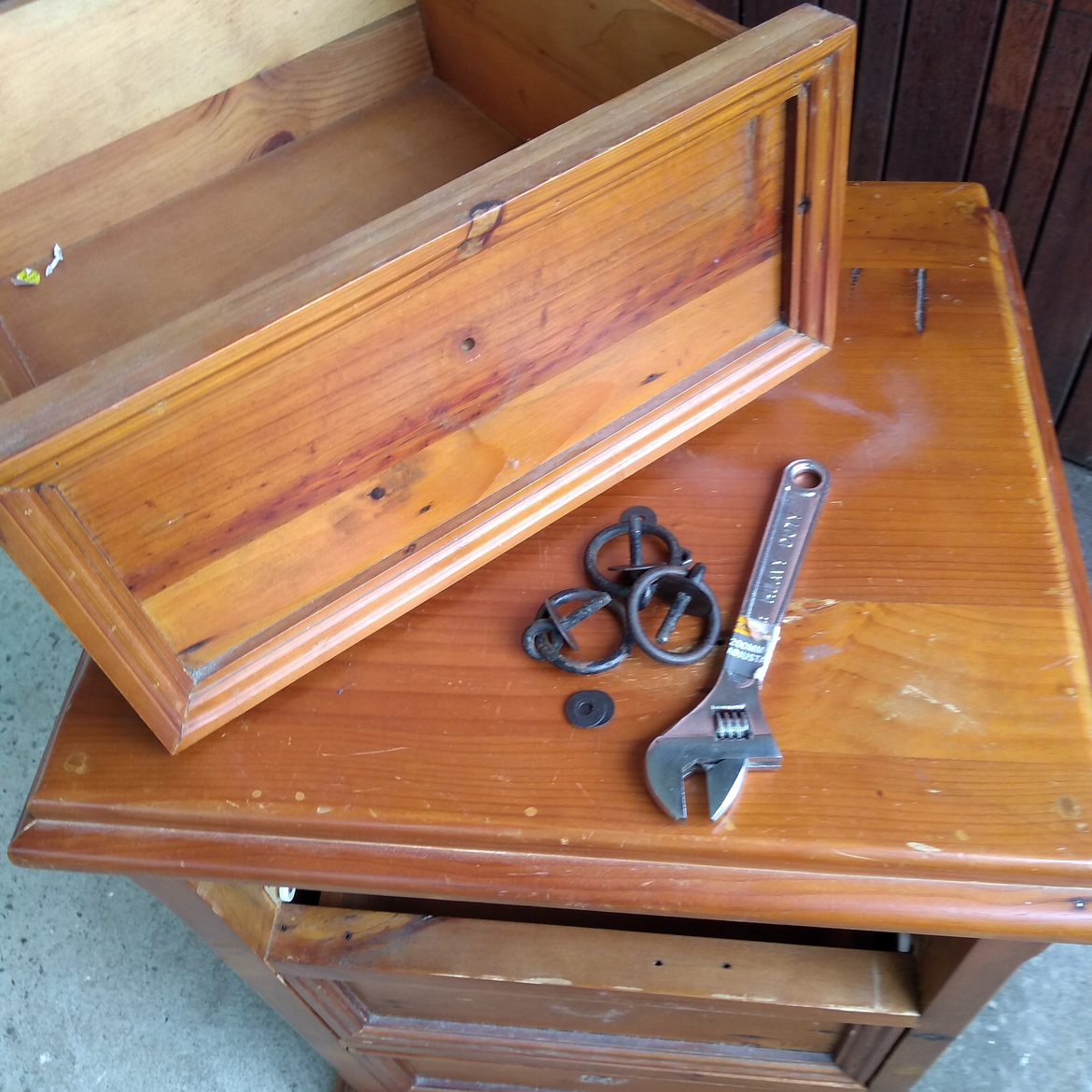 How to upcycle a bedside Bunnings community