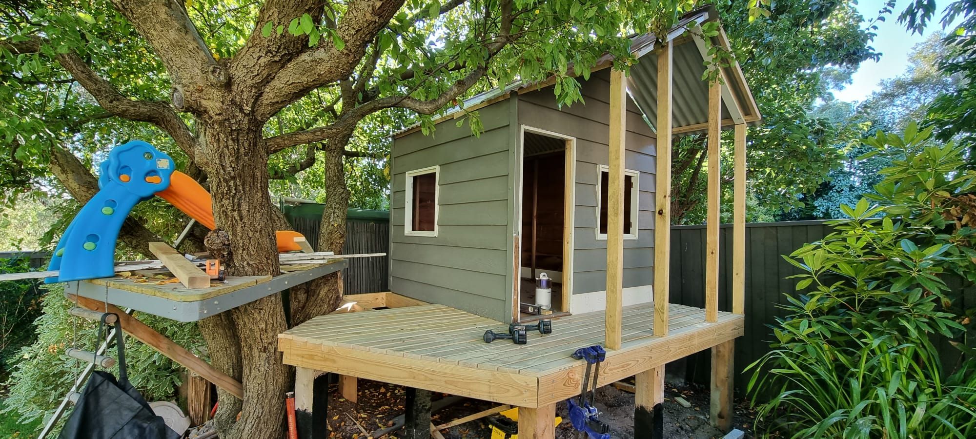 How to raise a cubby house off the groun... Bunnings community