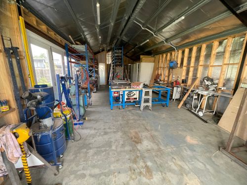 I'm looking forward to working in this space and getting stuck into the projects I promised I'd get done once I had a shed.