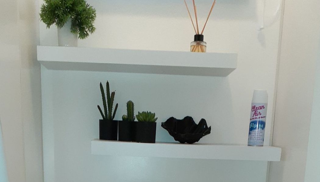 10 ways to use a floating shelf Bunnings community