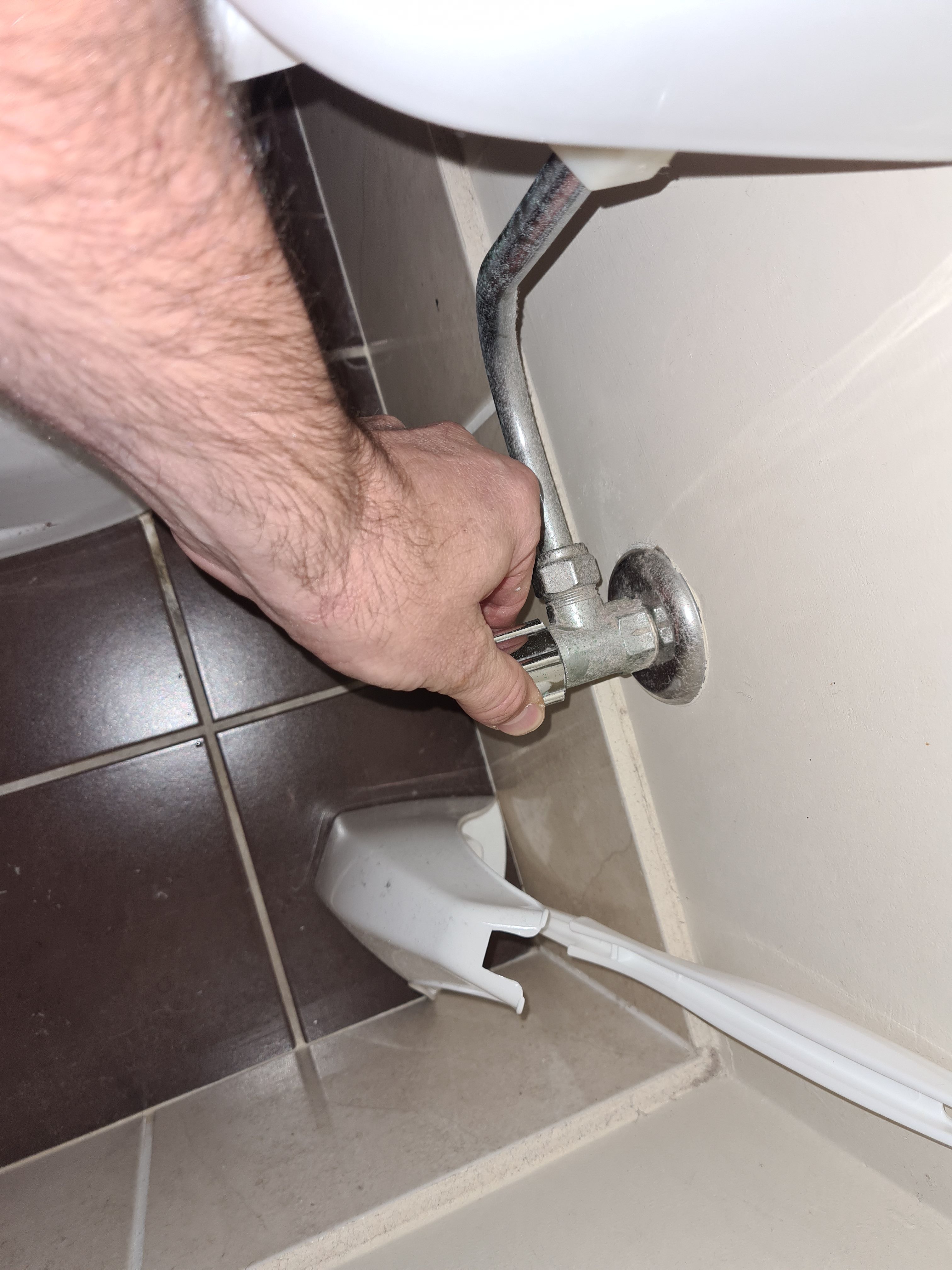 How to change a toilet system inlet Bunnings community