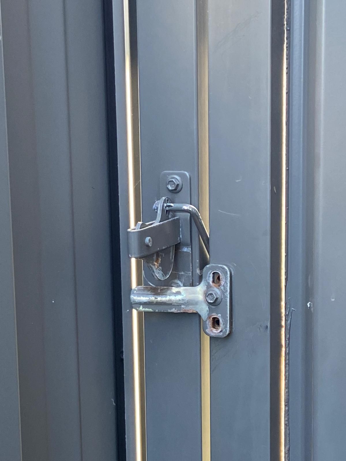How to attach gate frame to brickwork? Bunnings community