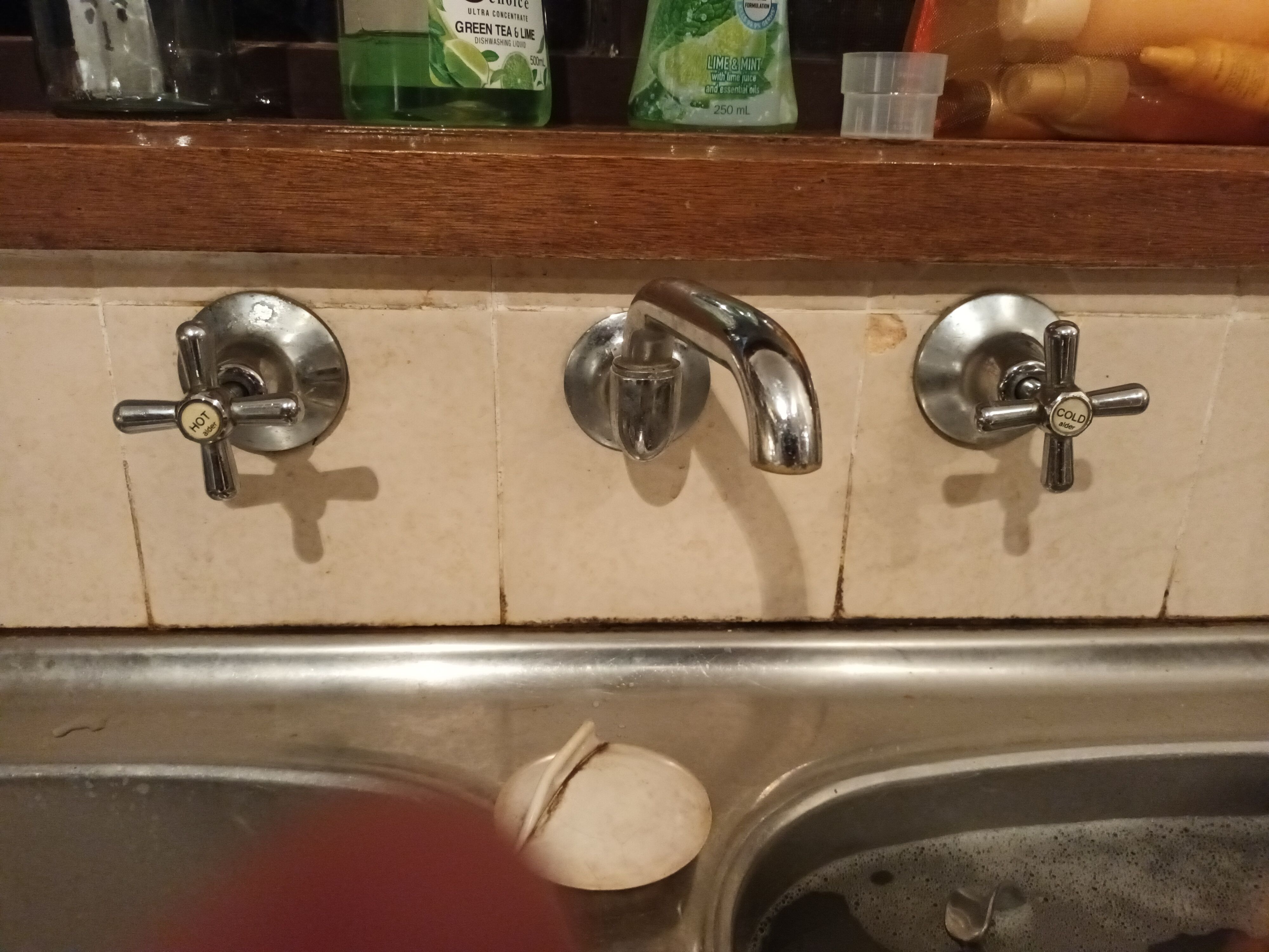 Solved How Do I Remove Faucet/Spout? Can't Real... Bunnings