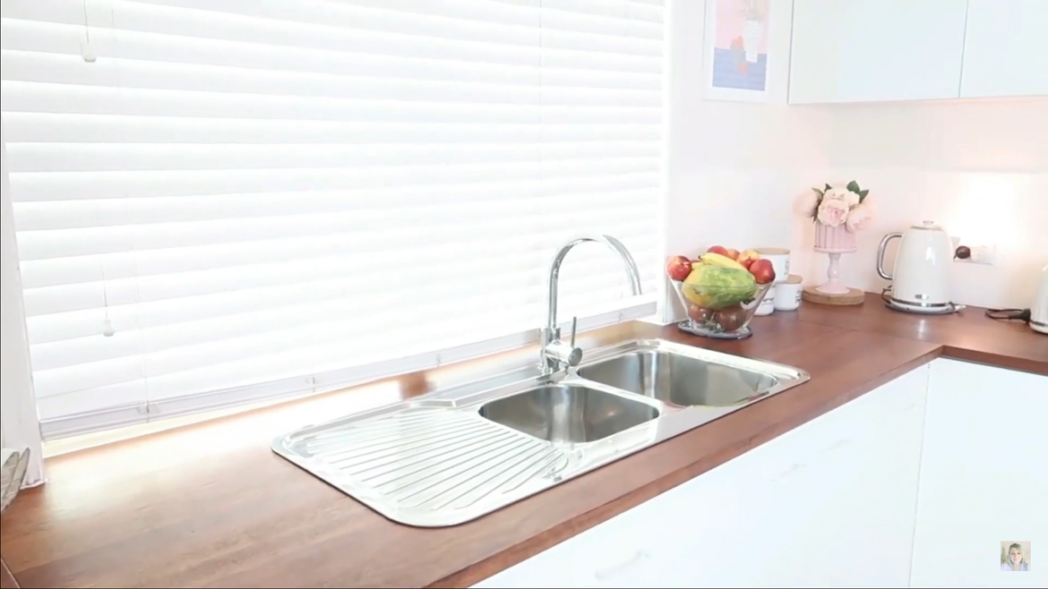 We splurged and bought a new sink and tap!!