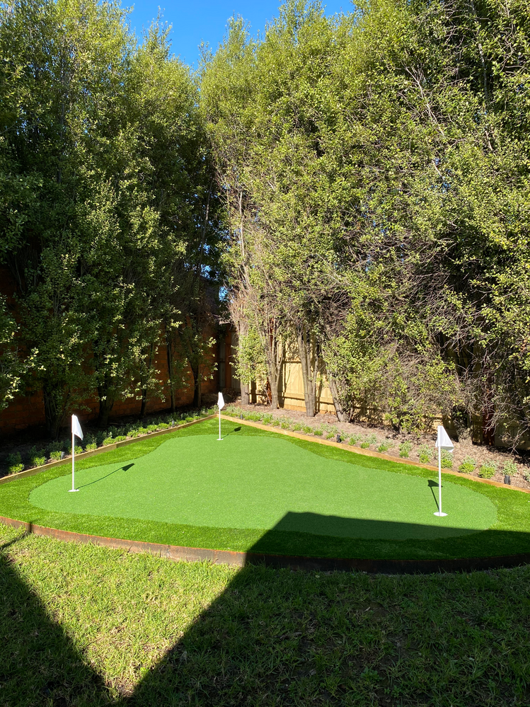 Finished DIY Backyard Putting Green Project
